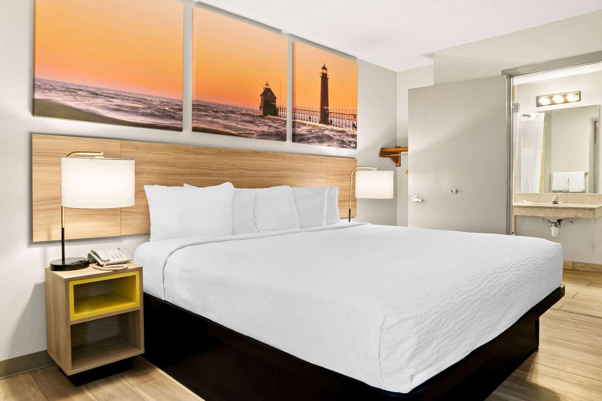 Days Inn & Suites By Wyndham Воррен Екстер'єр фото