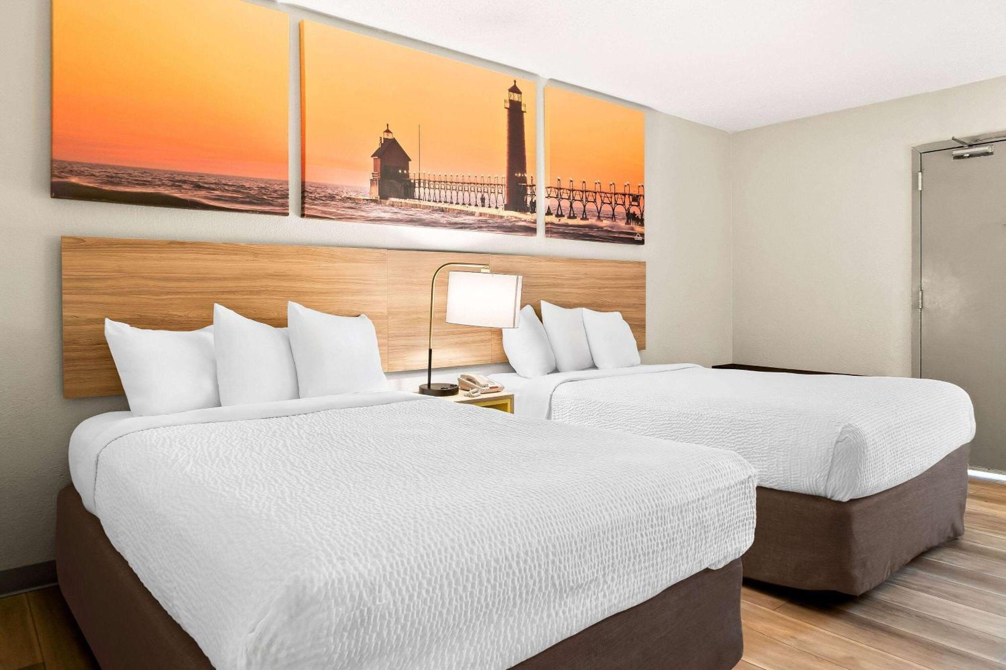 Days Inn & Suites By Wyndham Воррен Екстер'єр фото